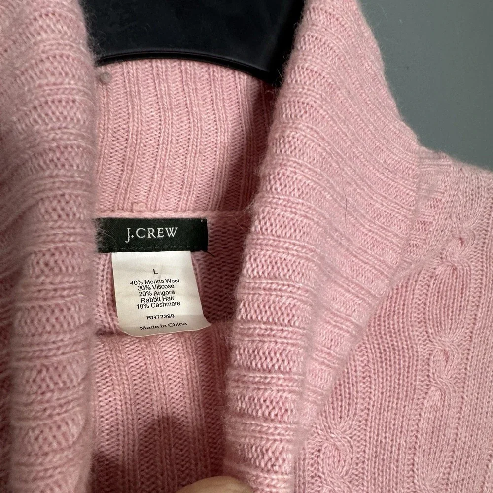 Cabi Women's XS‎ Merino Wool Blend Chunky Cable Knit Cardigan Pink Minimalist